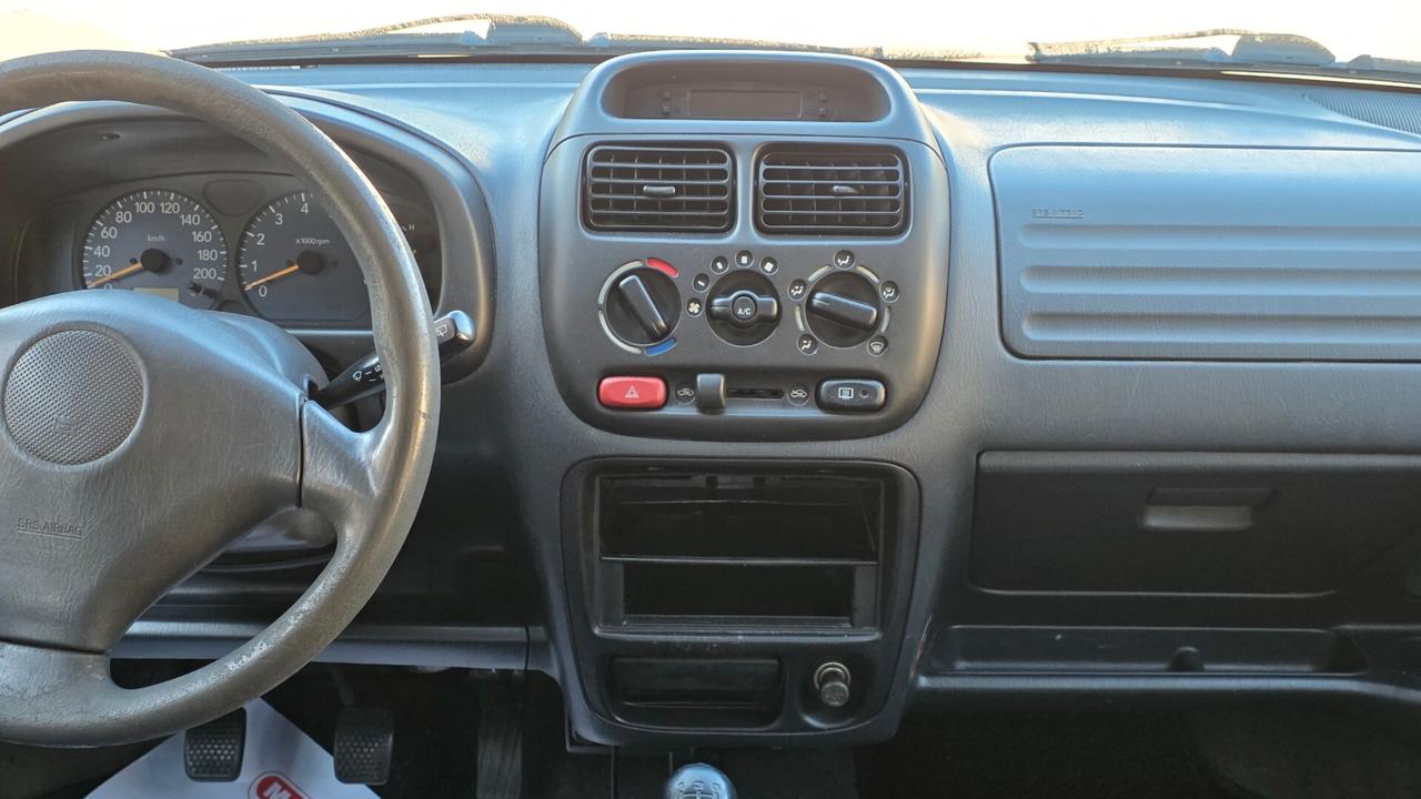 Suzuki Ignis 1.3i 16V cat 4WD GL