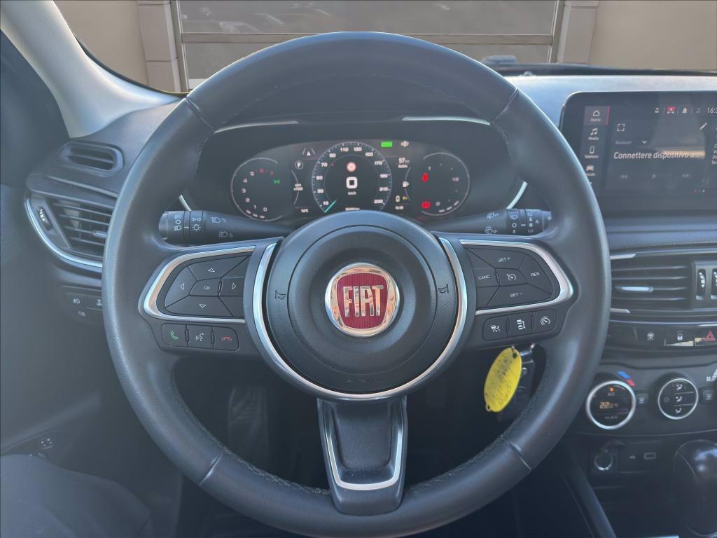 FIAT Tipo 5p 1.5 t4 hybrid Cross 130cv dct del 2022