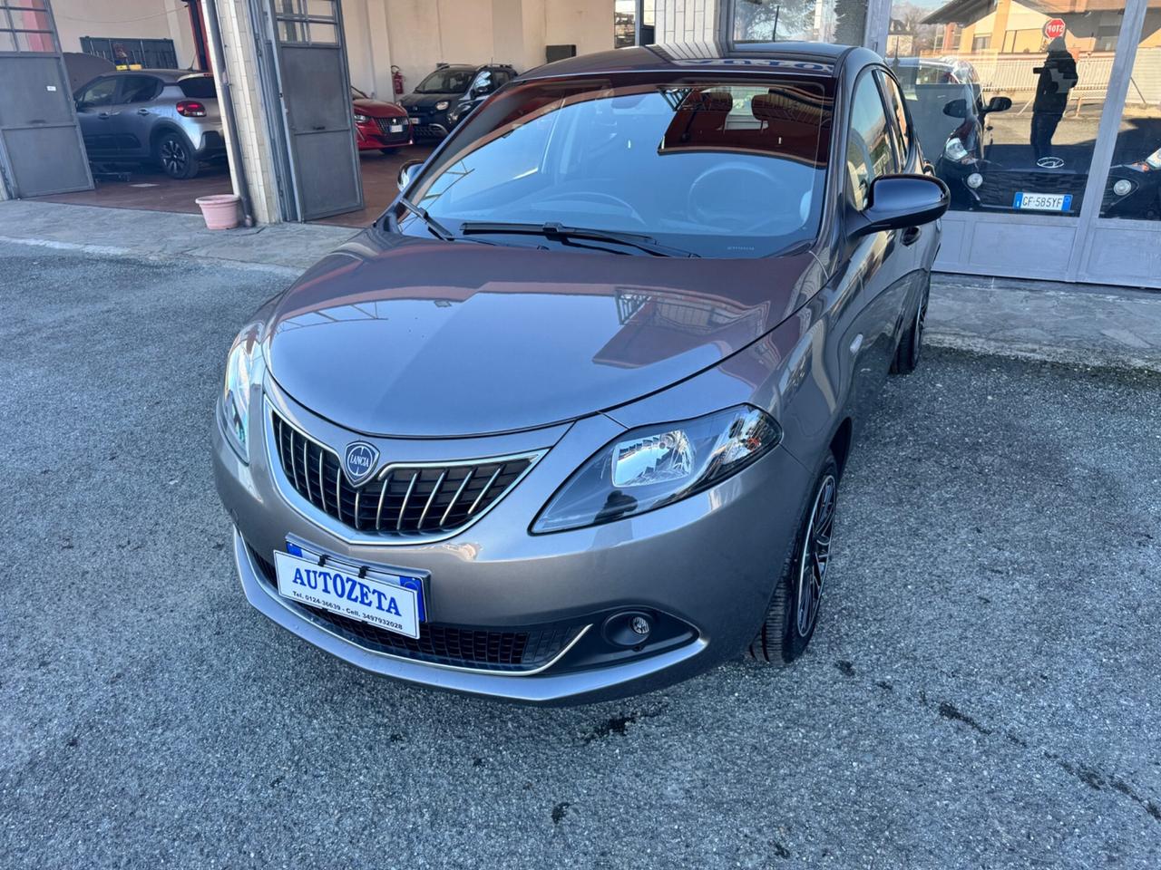 Lancia Ypsilon 1.0 Hybrid Ecochic Gold