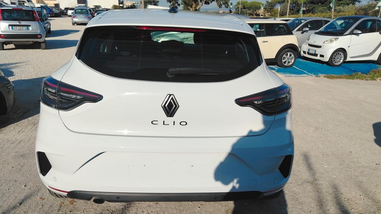 Renault Clio TCe 90 CV 5 porte Techno
