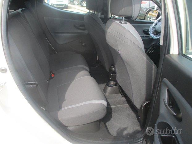 Lancia Ypsilon 1.2 BENZINA EURO 6 +600.00 GPL NUOV