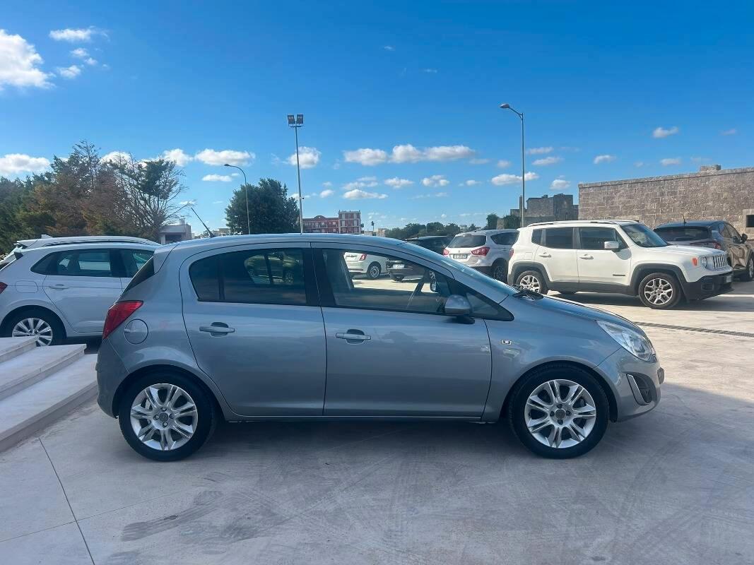 Opel Corsa 1.2 Club Gpl-tech 85cv 5p