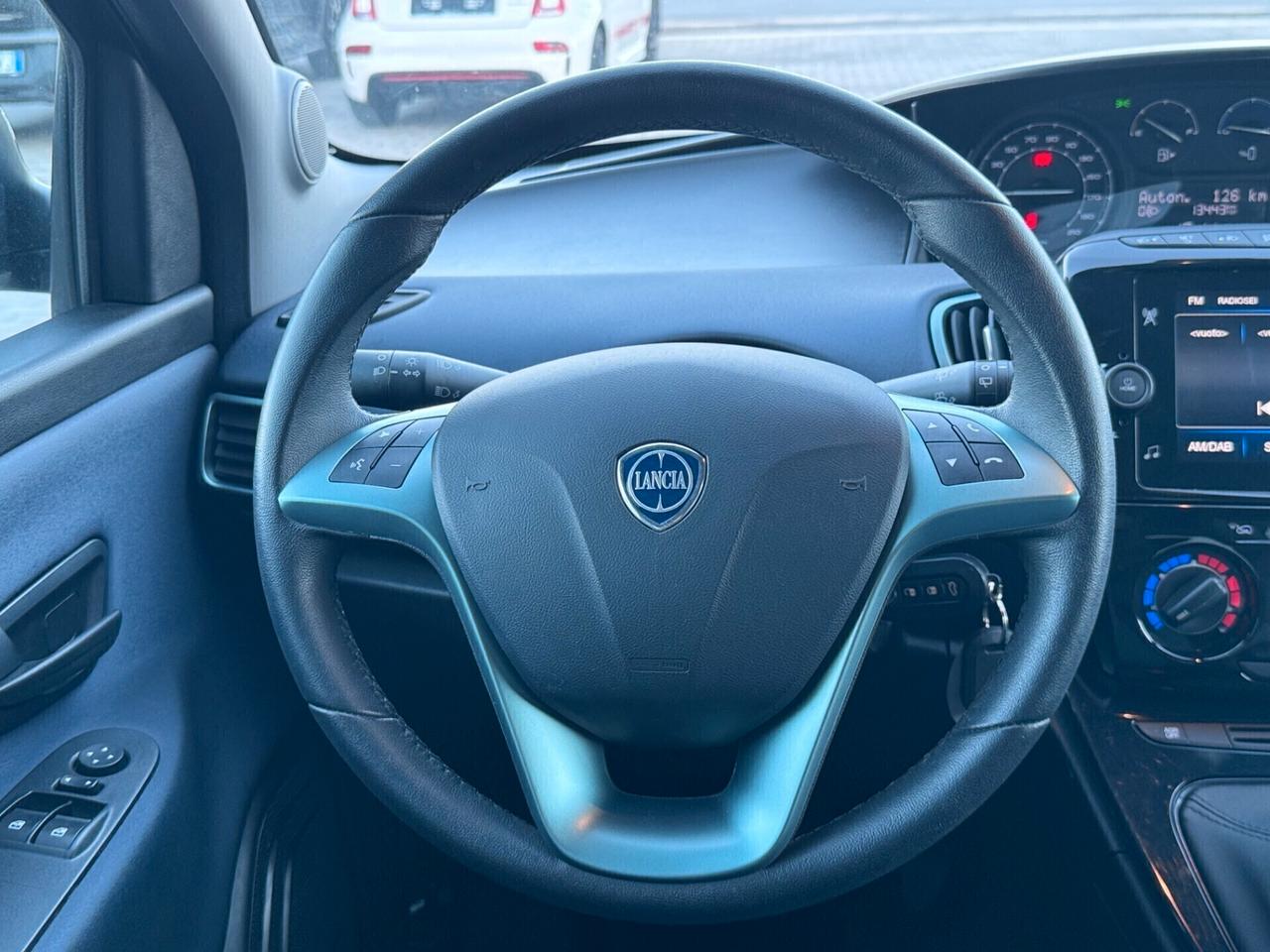 Lancia Ypsilon 1.0 FireFly 5 porte S&S Hybrid Gold -CAMERA-APPLE CARPLAY