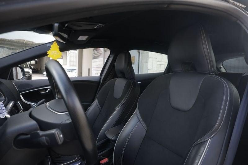 Volvo V40 Volvo V40 D2 Geartronic R-Design Unicoproprietario