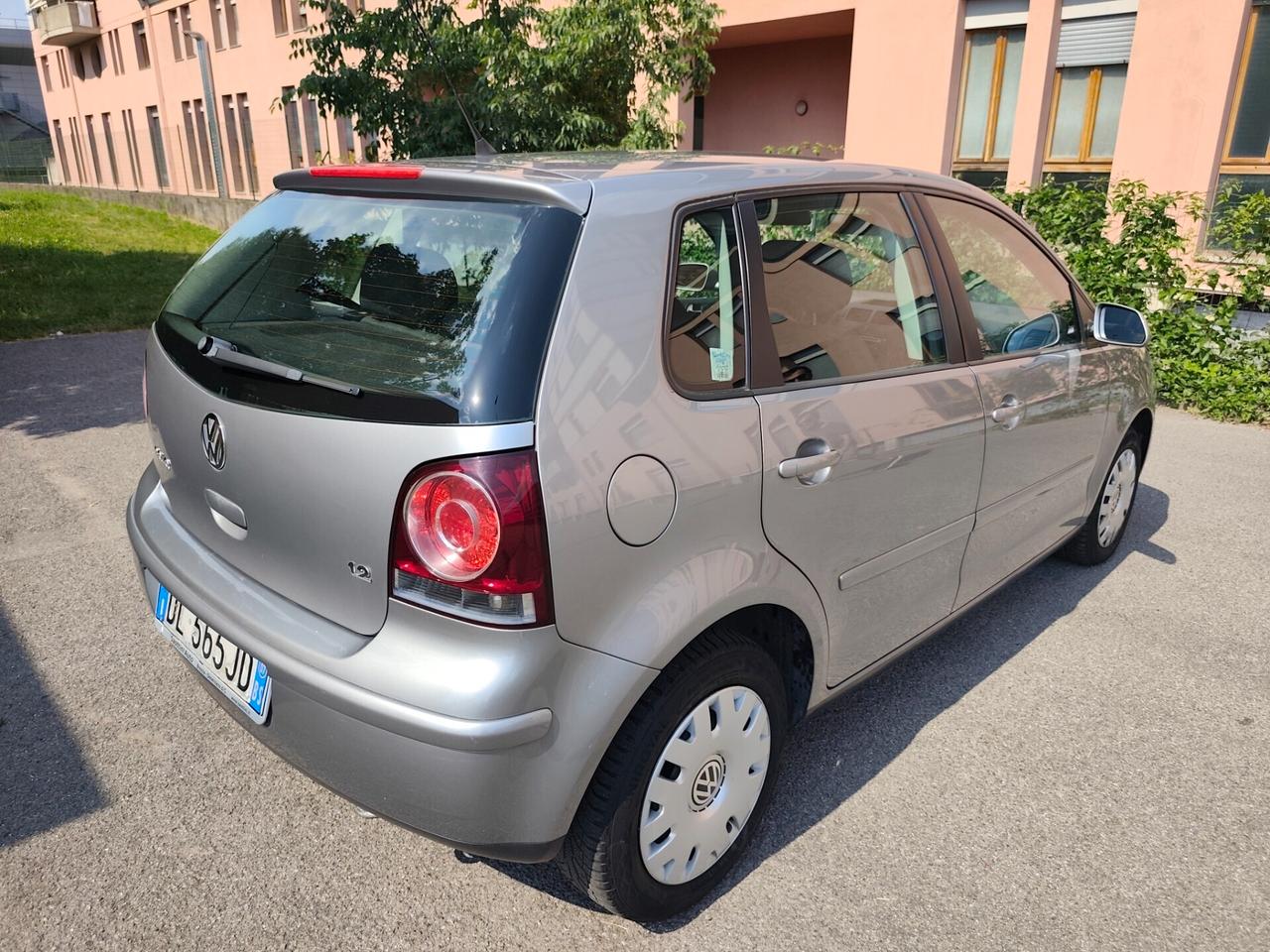 Volkswagen Polo 1.2 Benz 5 porte euro 4 neopatentati