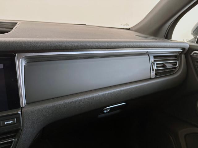 PORSCHE Macan 2.0 TETTO APRIBILE - 80000KM - UFFICIALE