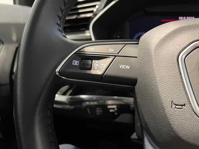 Audi Q3 1.5TFSI 150CV Business Advanced