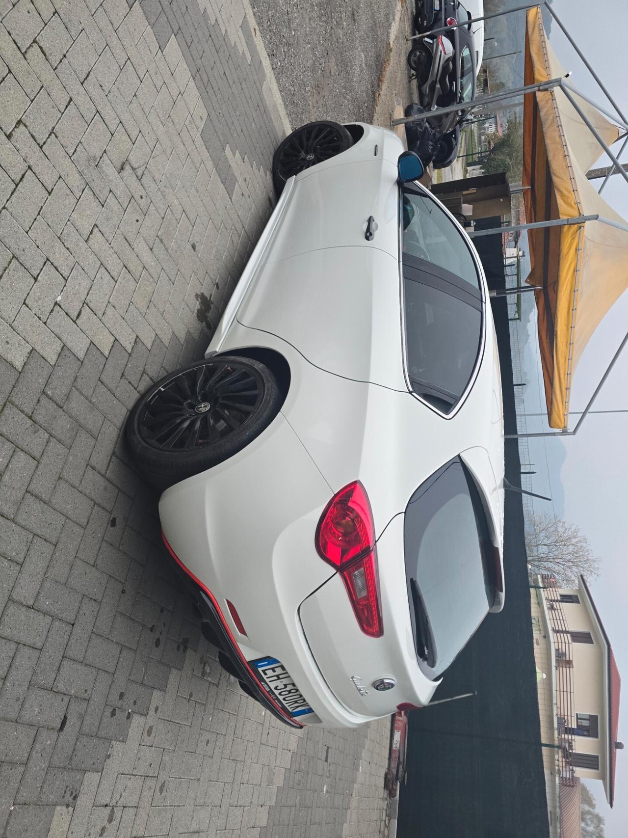 Alfa Romeo Giulietta 2.0 JTDm-2 140 CV Exclusive