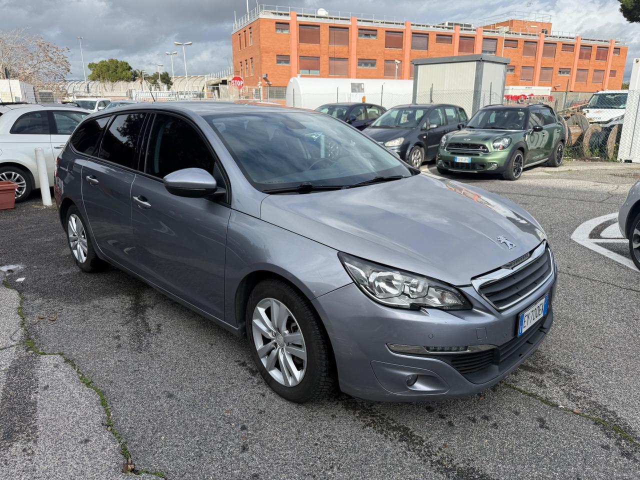 Peugeot 308 BlueHDi 120 S&S SW Business