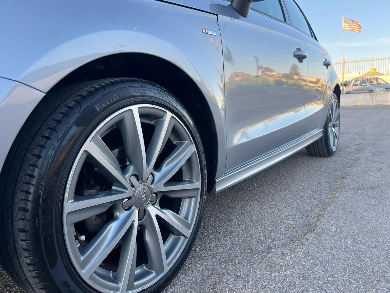 Audi A1 1.6 TDI Ambition Unipro 2014