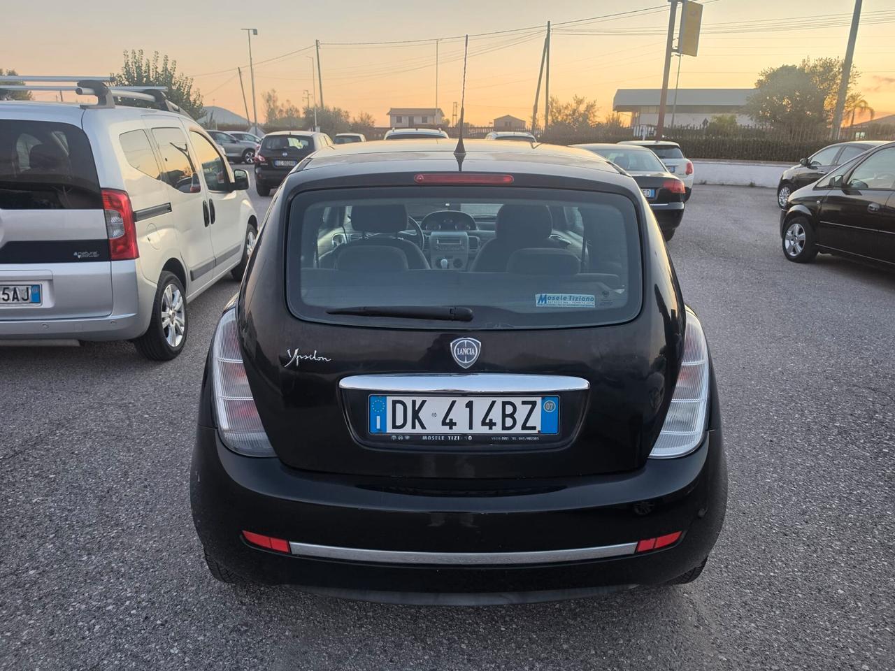 Lancia Ypsilon Moda milano