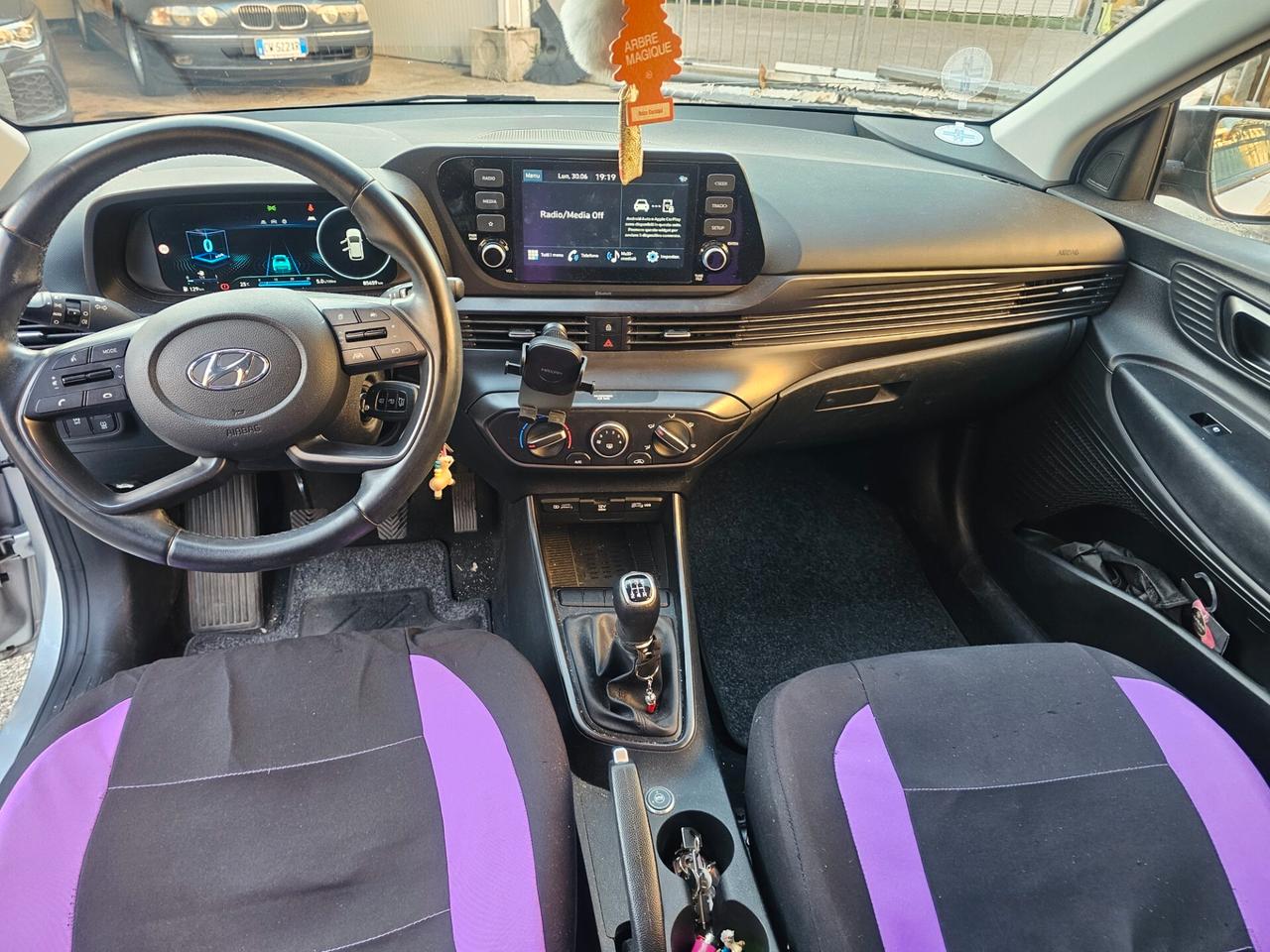 Hyundai i20 1.2 MPI MT Connectline