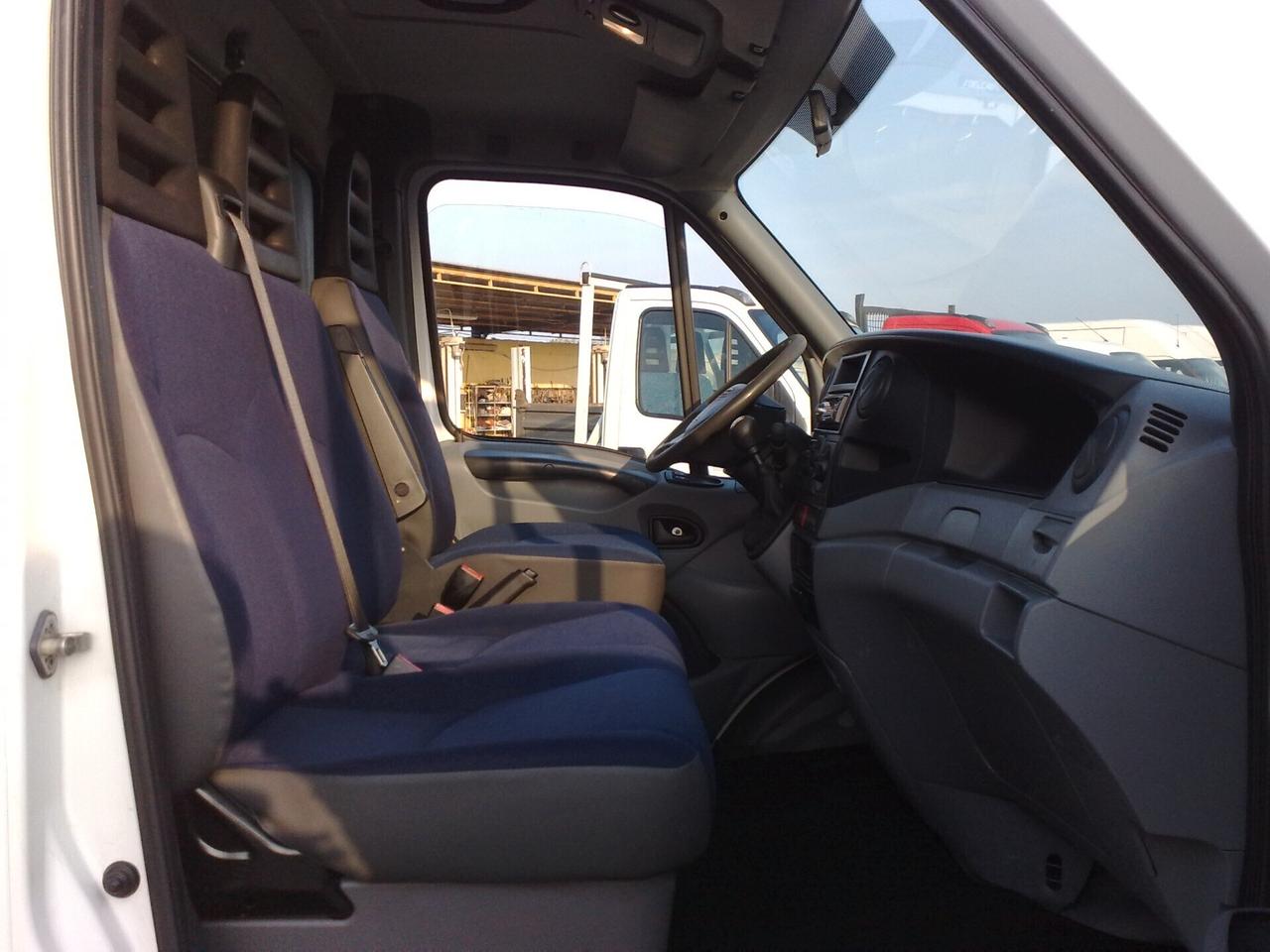 Iveco Daily 35c15 3000cc CENTINATO - 2007