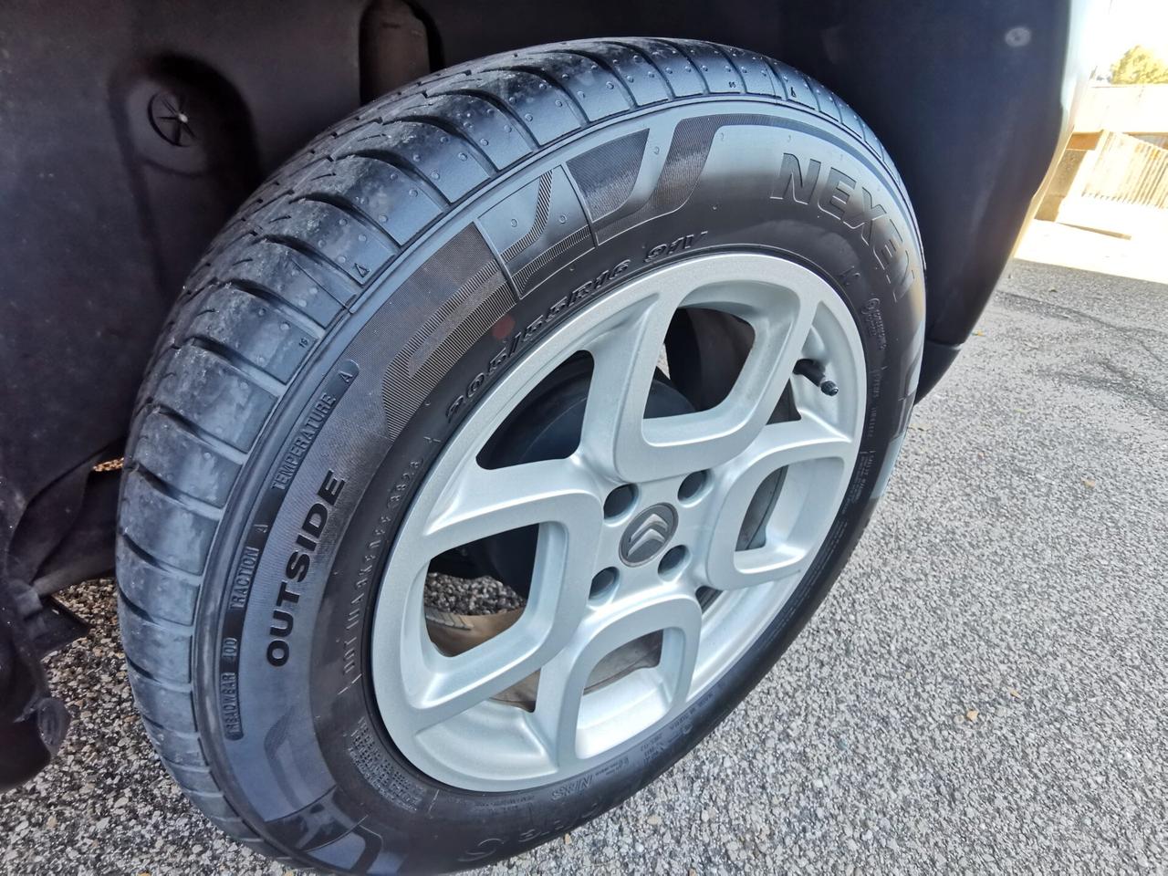 Citroen C4 Cactus BlueHDi 100 S&S Shine