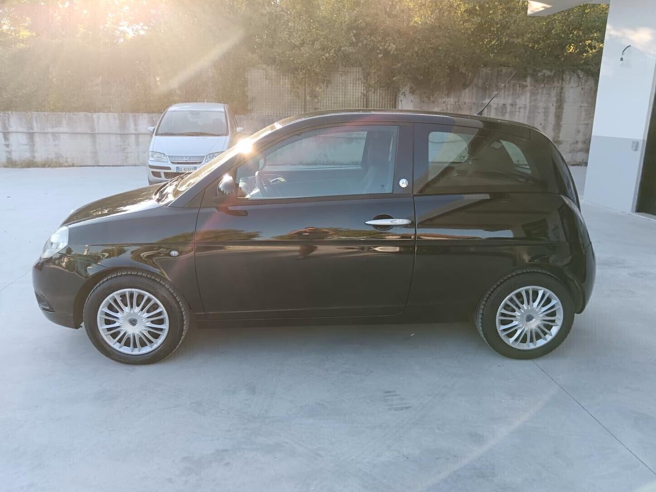 Ypsilon 1.4 Oro Ecochic GPL "KM CERTIFICATI"