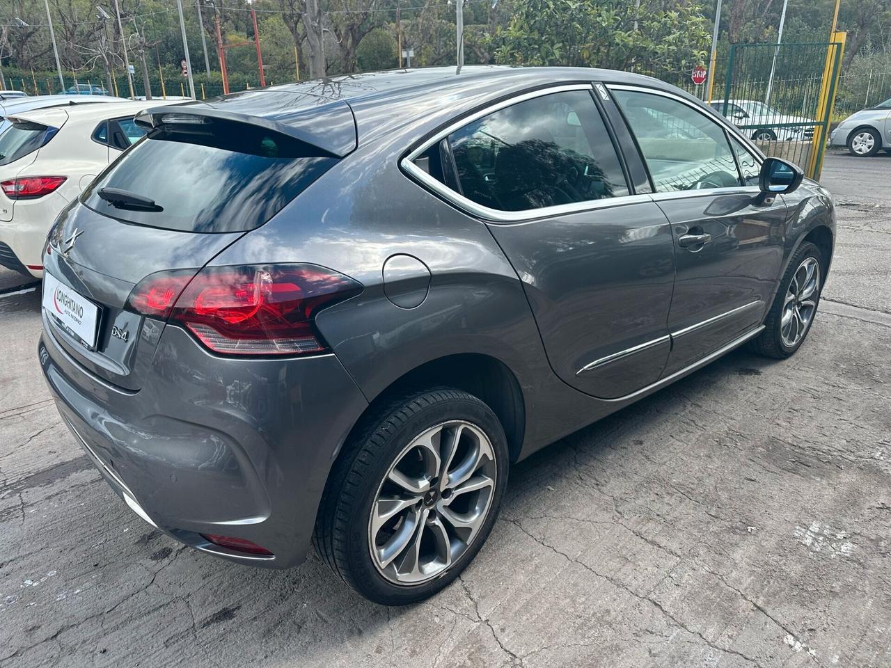 Ds DS4 DS 4 BlueHDi 120 S&S So Chic