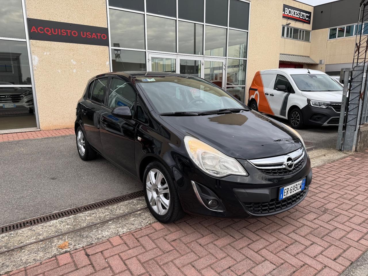Opel Corsa 1.2 Benzina GPL scadenza 2035