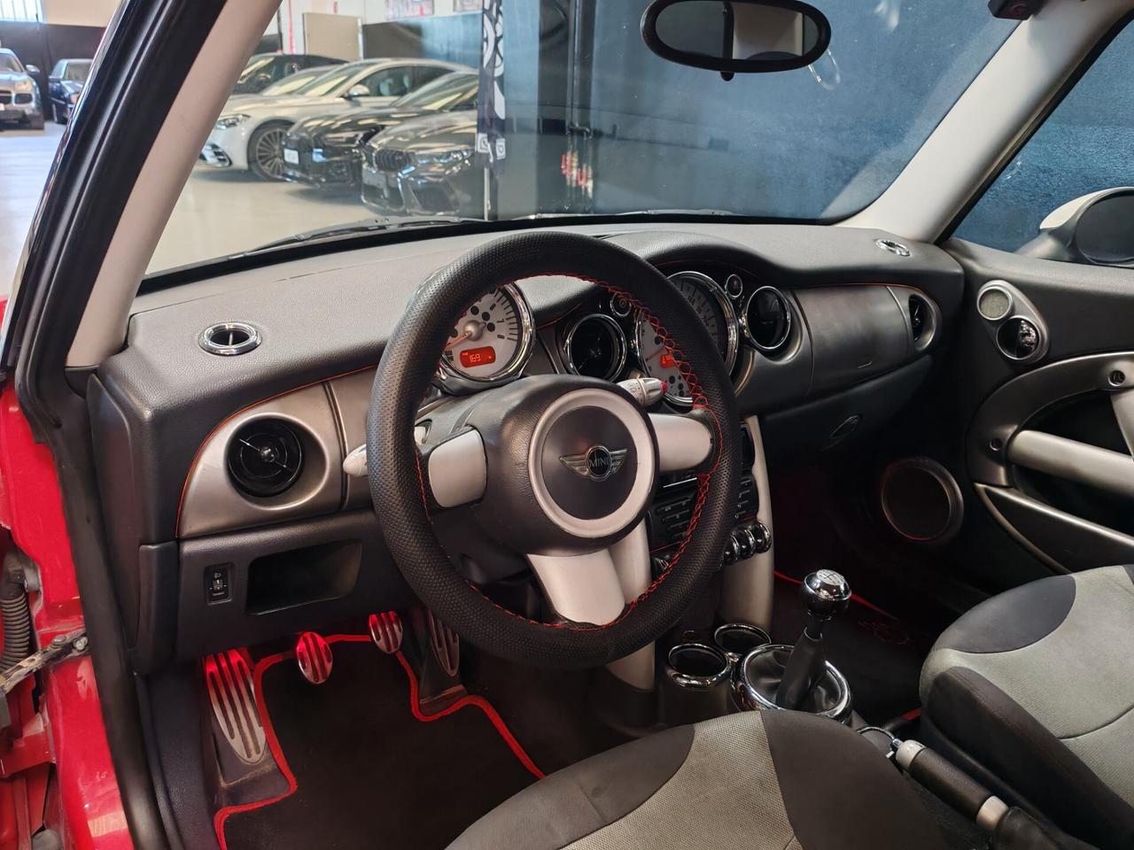Mini 1.6 16V Cooper S asi
