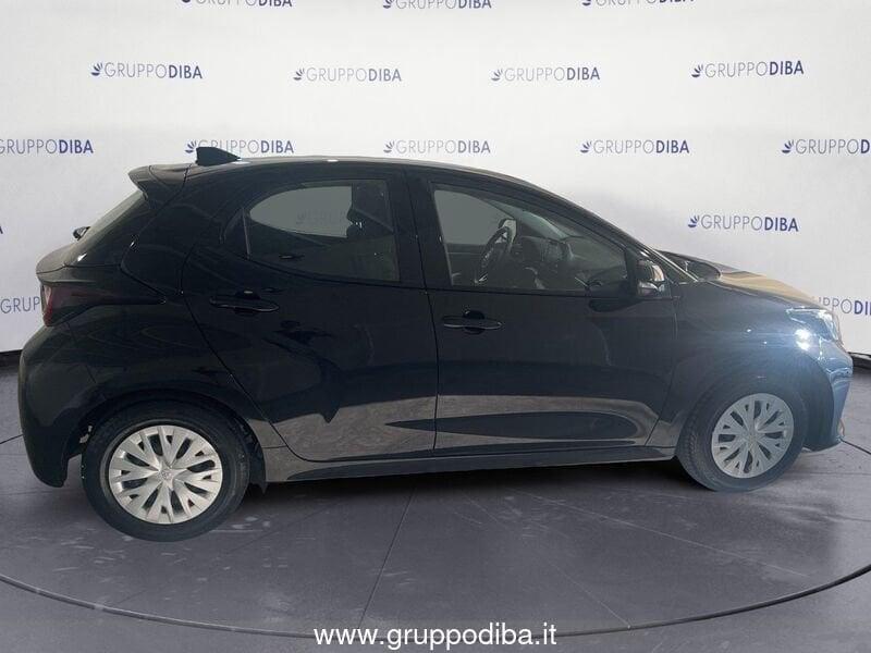 Toyota Yaris IV 2020 1.5h Active