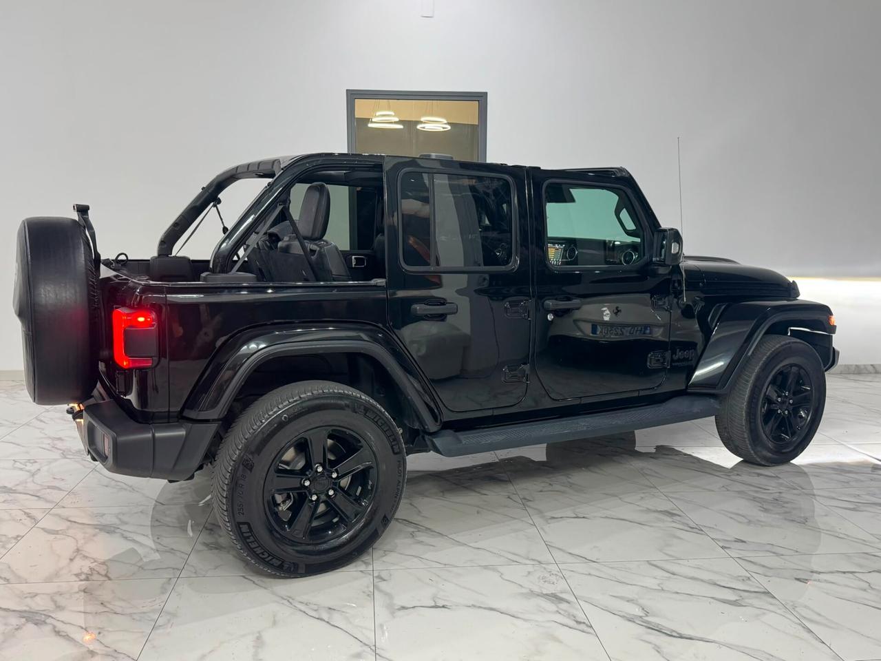Jeep Wrangler Unlimited 2.2 Mjt II Sahara