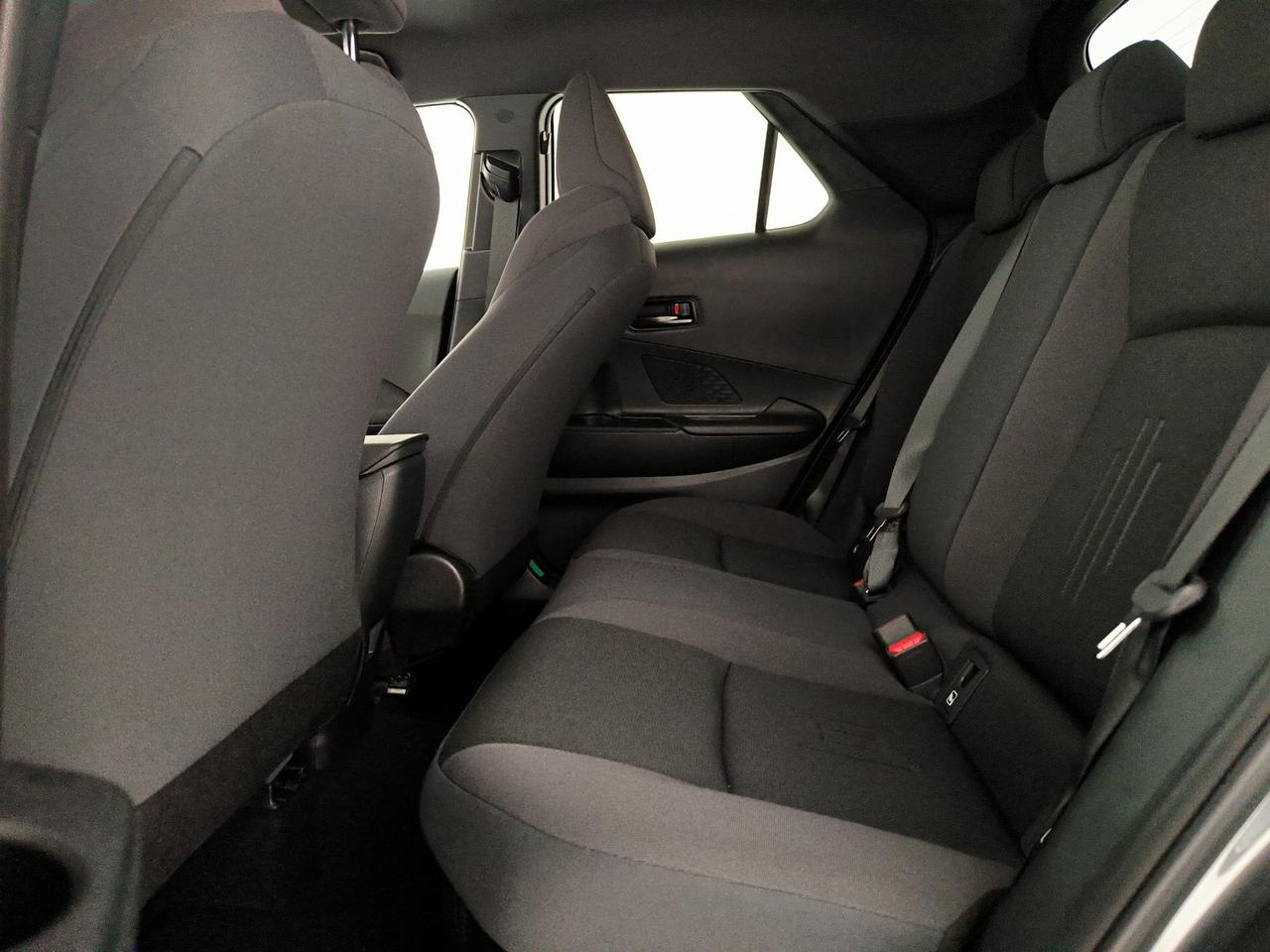 Toyota C-HR 1.8 hev trend fwd e-cvt