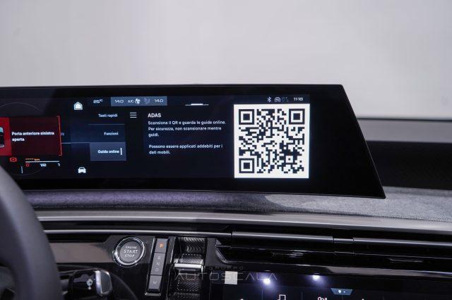 PEUGEOT 3008 Hybrid 145cv e-DCS6 Allure #Panoramic #Navigation