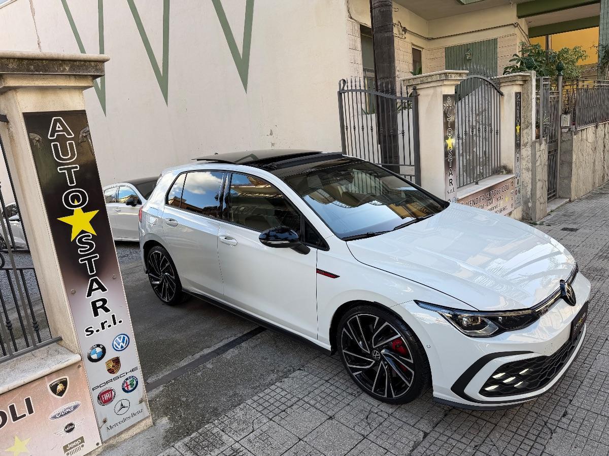 Volkswagen Golf 8 GTI 2.0 TSI 245 CV
