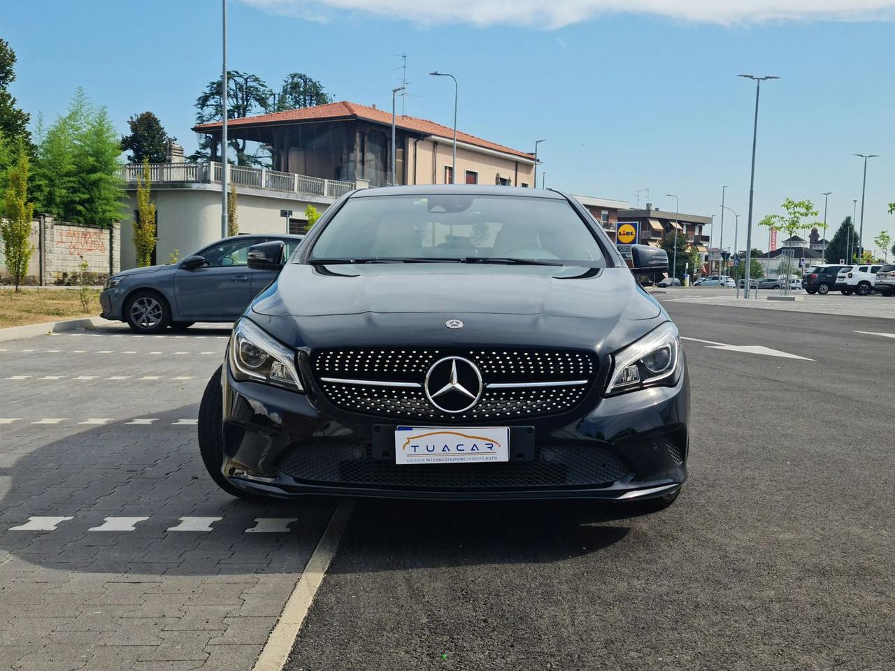 Mercedes-Benz CLA 180 BLUE EFICENCY PREMIUM #6083