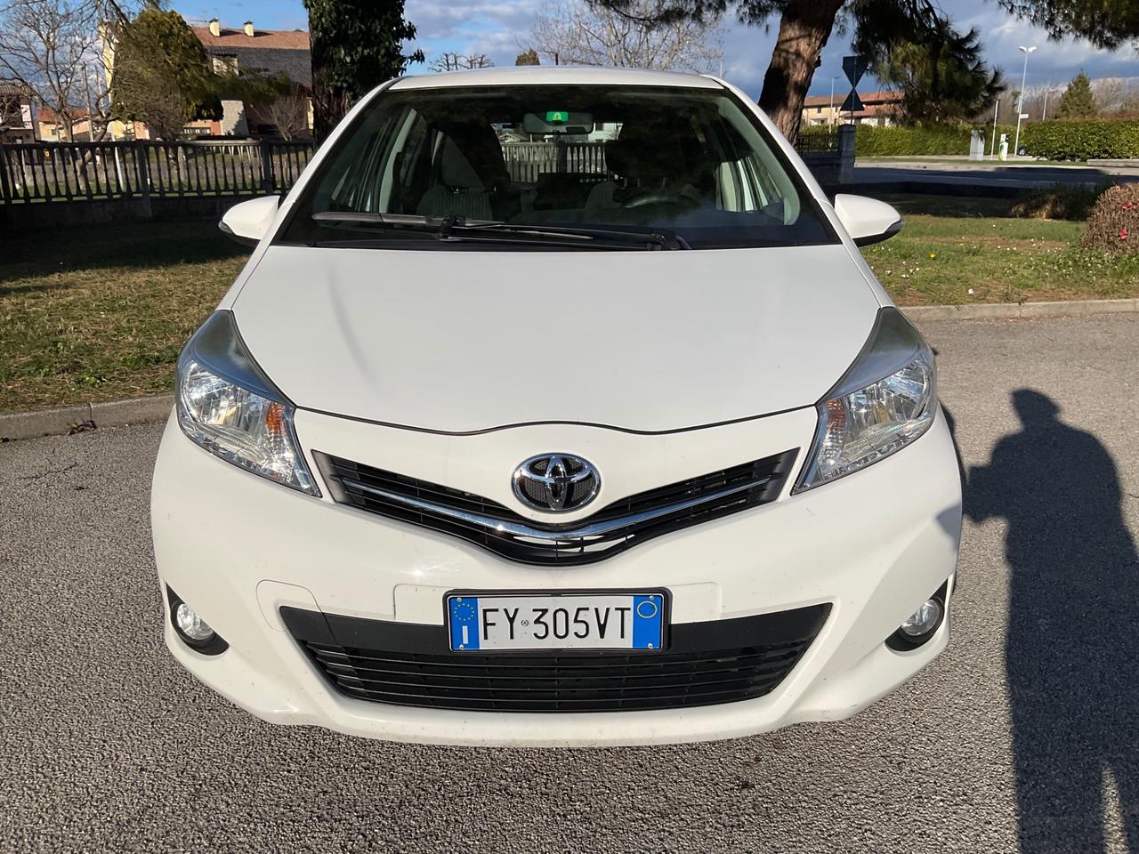 Toyota Yaris 1.0 5 porte Lounge