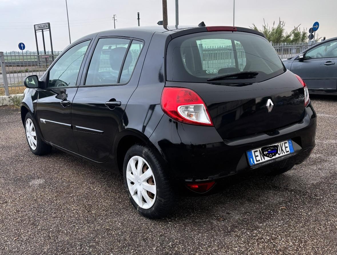 Renault Clio 1.2 16V 5 porte GPL Dynamique