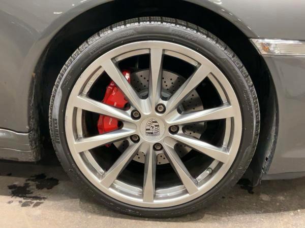 Porsche 911 Cabrio 3.8 Carrera 4S