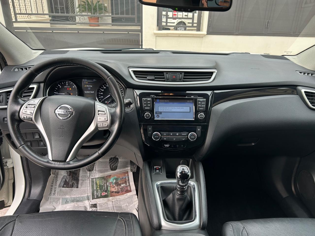 Nissan Qashqai 1.6 dCi 4WD 360
