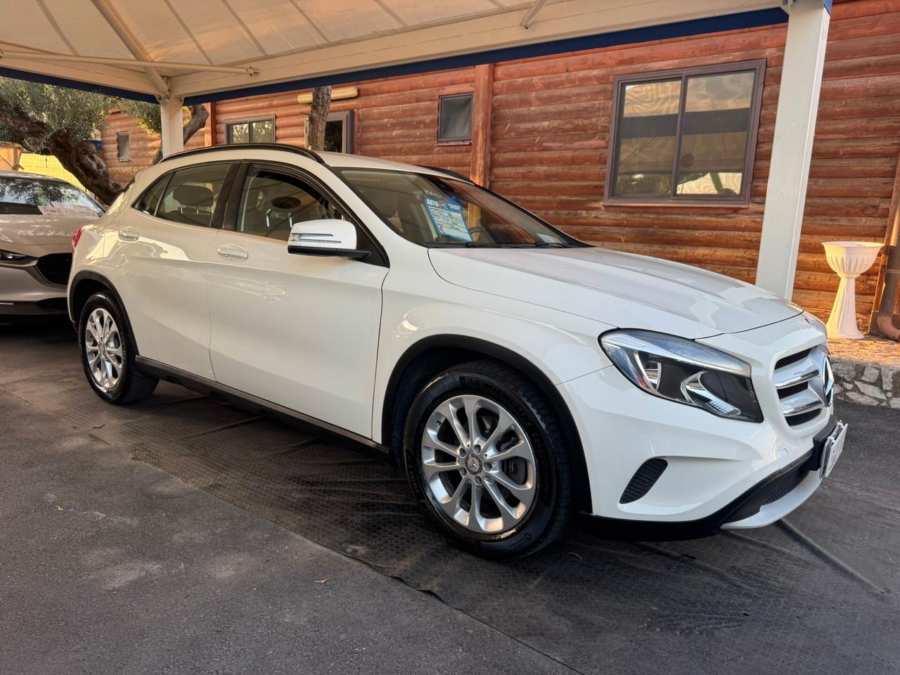 Mercedes-benz GLA 180 d Business