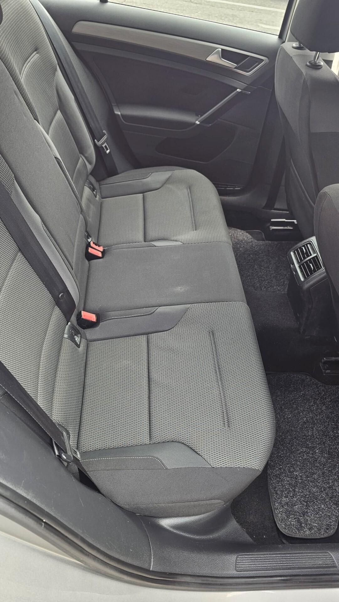 Volkswagen Golf 1.6 TDI 5p. Highline BlueMotion Technology