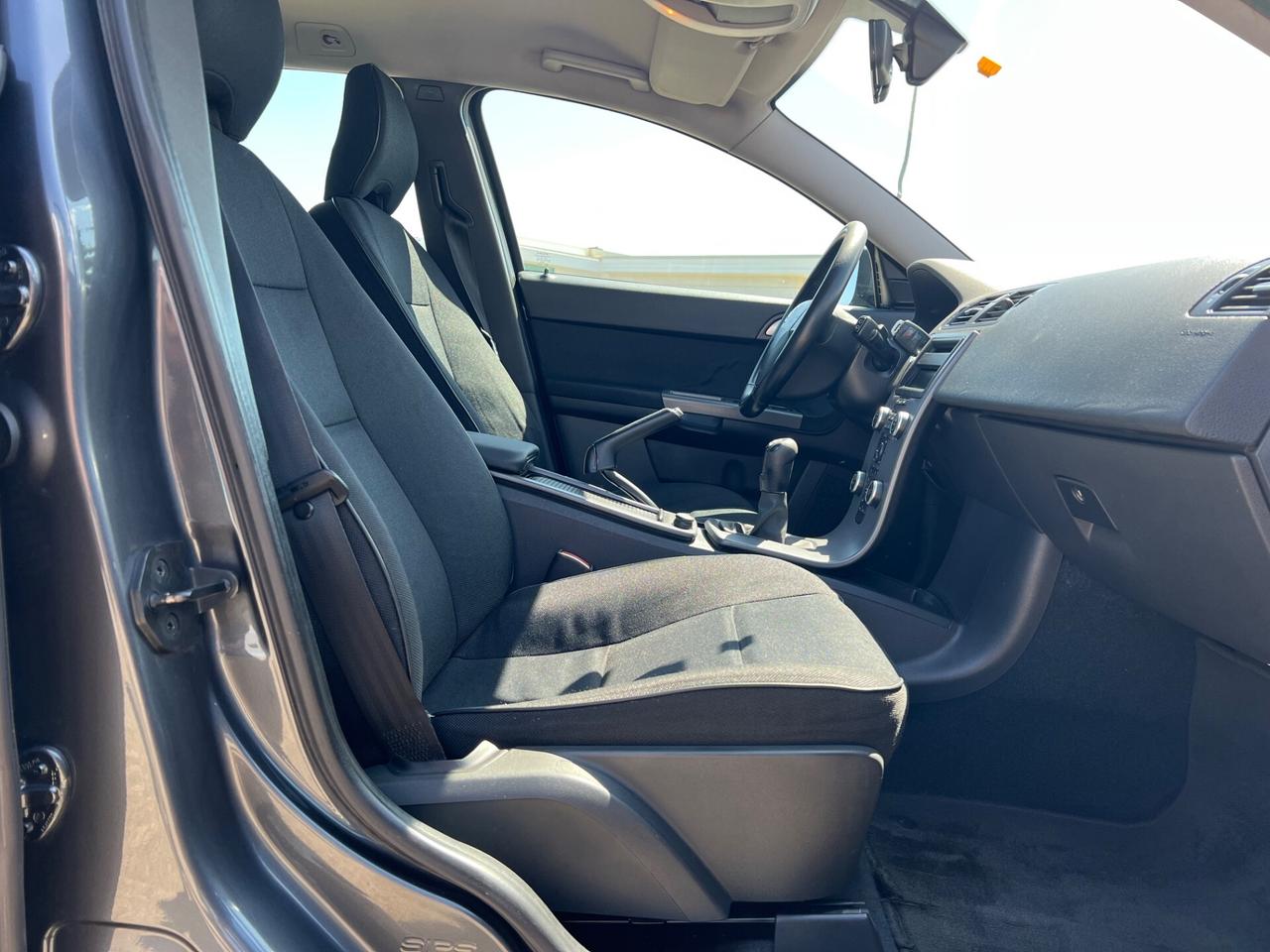 Volvo V50 1.6 D2 114cv Kinetic - 2011