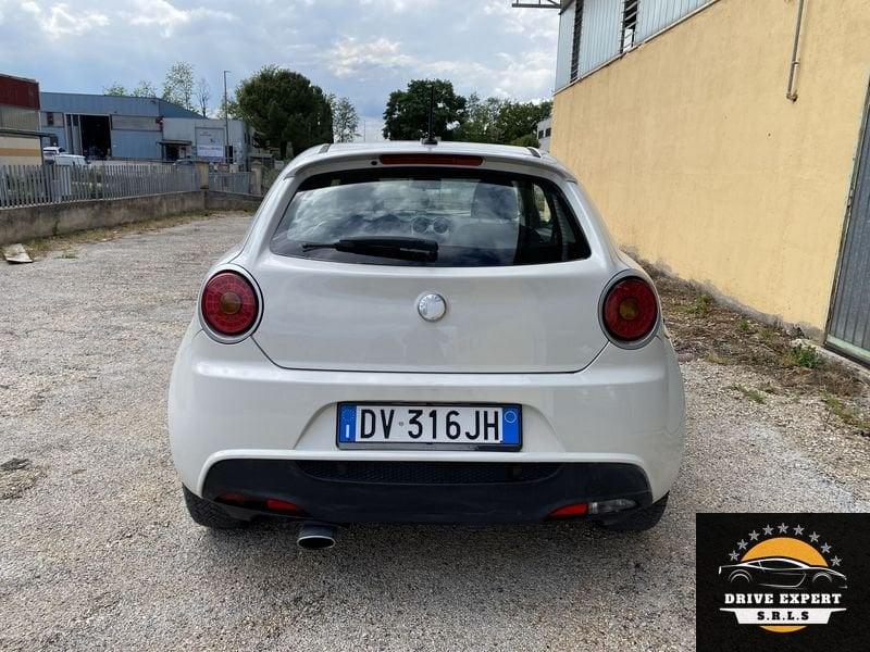 Alfa Romeo MiTo MiTo 1.4 t. Distinctive Gpl 78 CV