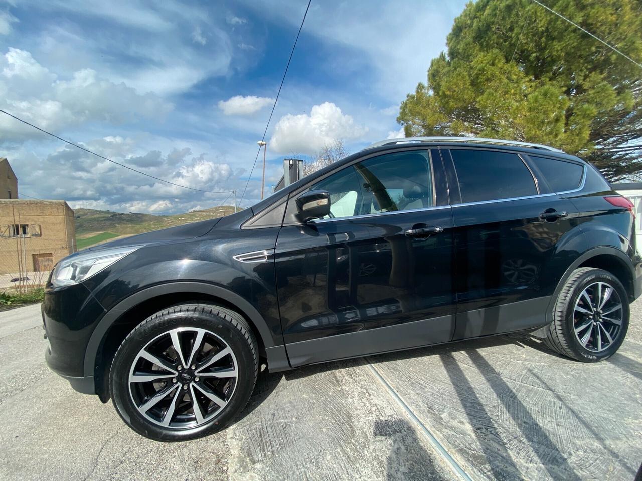 Ford Kuga 2.0 TDCI 120 CV 2WD Titanium ( KM CERIFICATI)