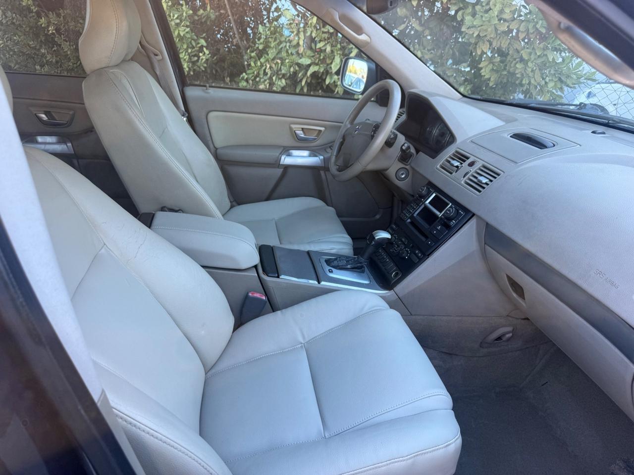 Volvo XC 90 XC90 2.4 D5 aut. AWD Executive
