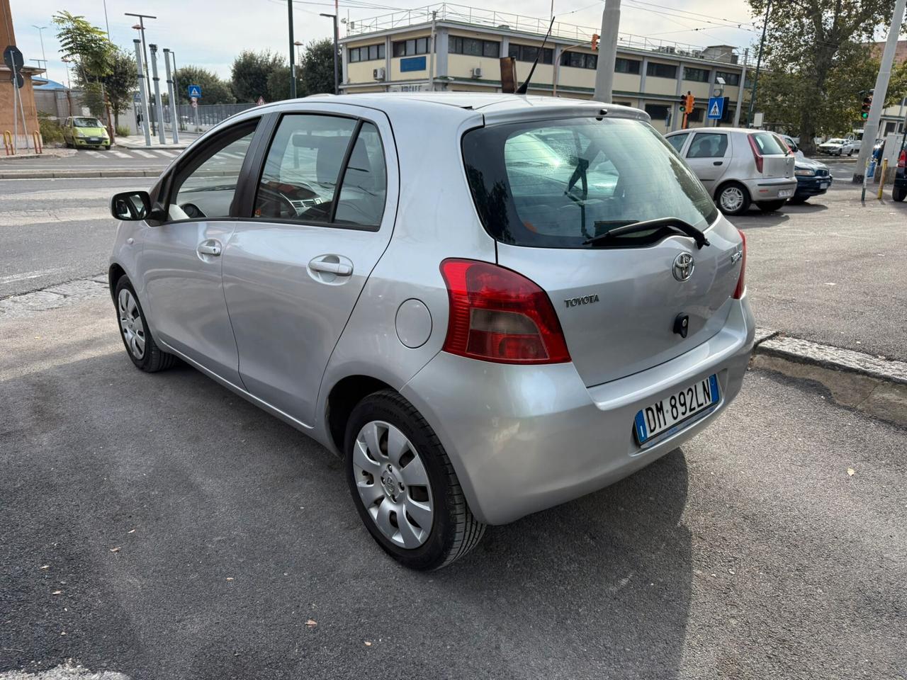 Toyota Yaris 1.0 5 porte Sol 2007