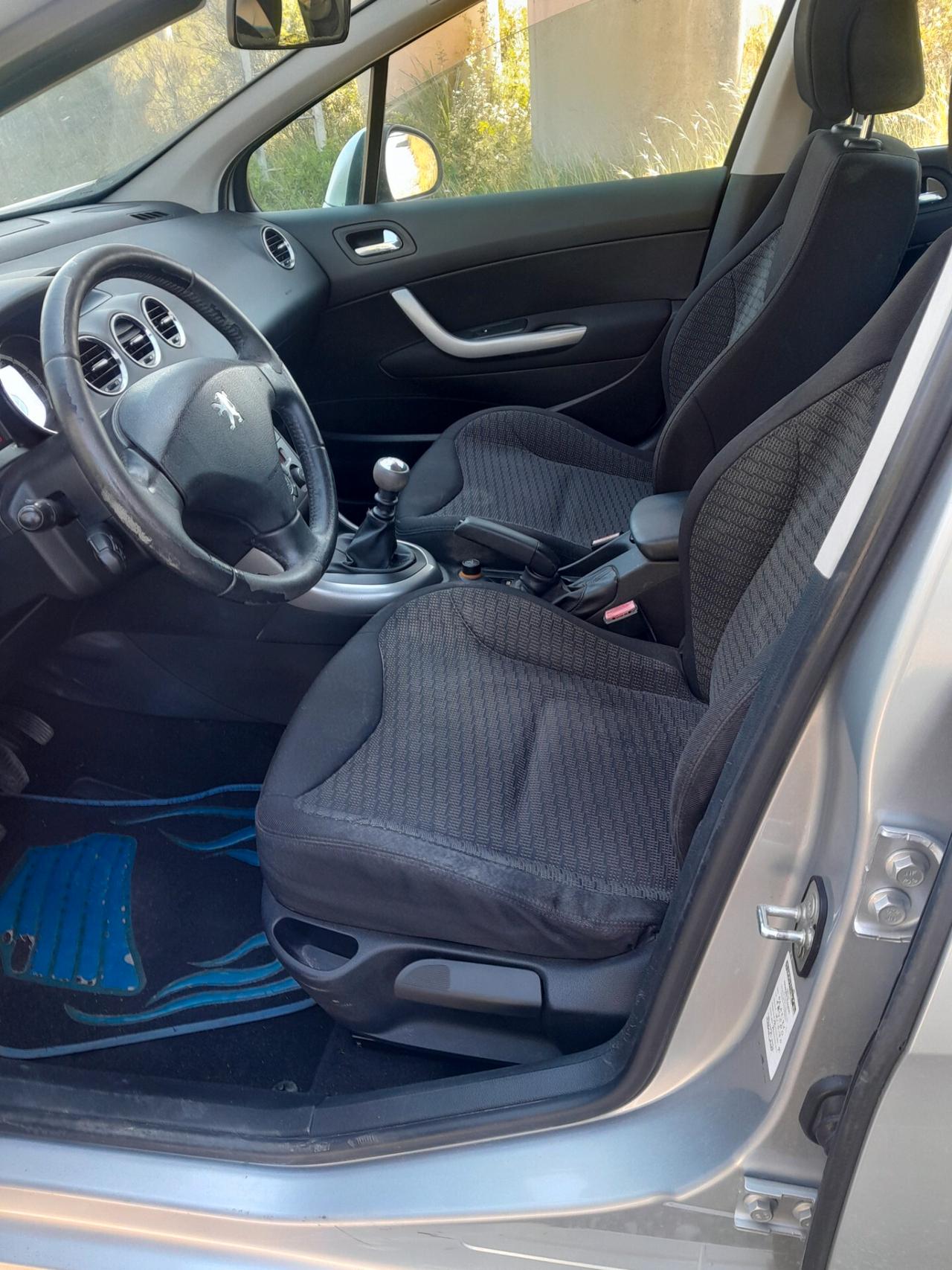 Peugeot 308 1.6 HDi 110CV SW Premium
