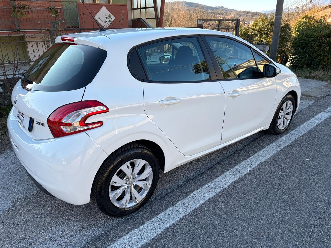 Peugeot 208 1.4 HDi 68CV 5 porte Access