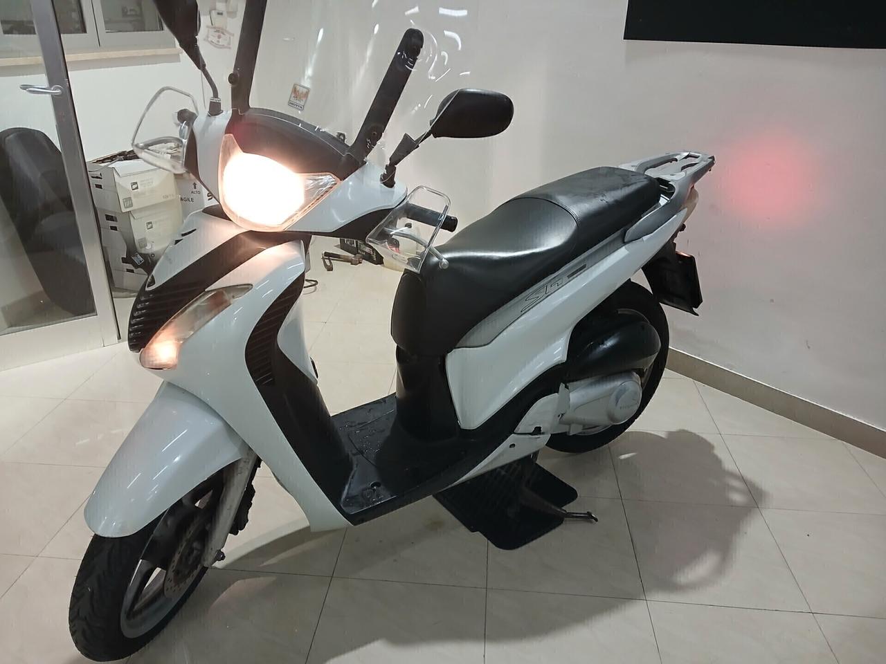 SH 125 GARANTITO 12 MESI