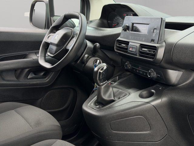 PEUGEOT Partner 1.5 diesel 3 posti allestito