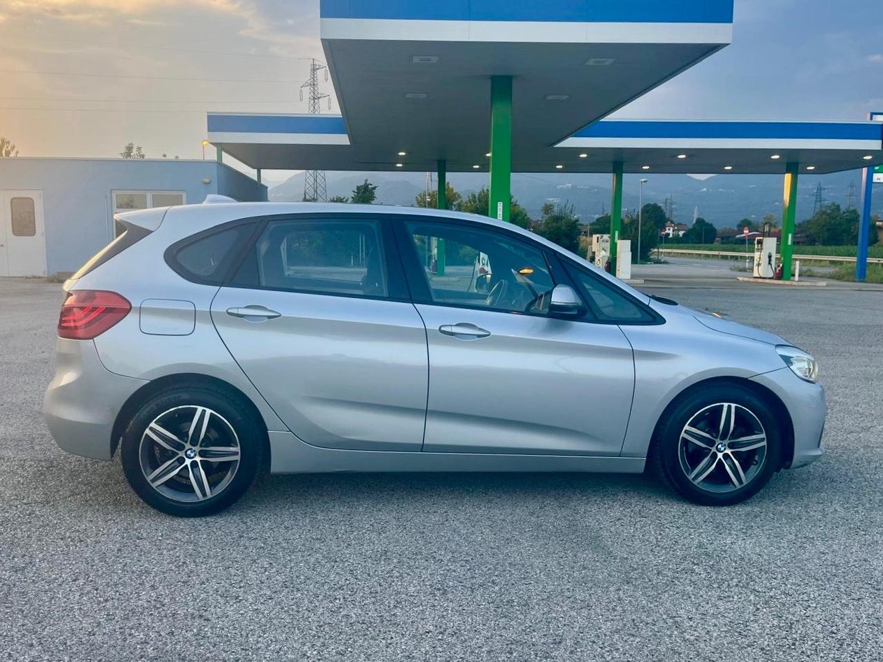 Bmw 216 216d Active Tourer Sport