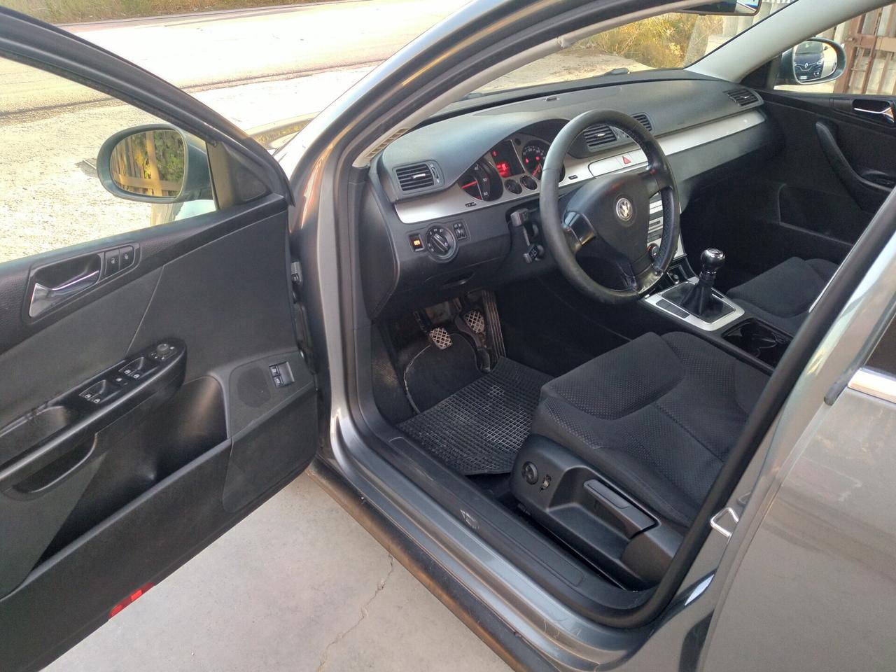 Volkswagen Passat 2.0 TDI DPF Comfortline