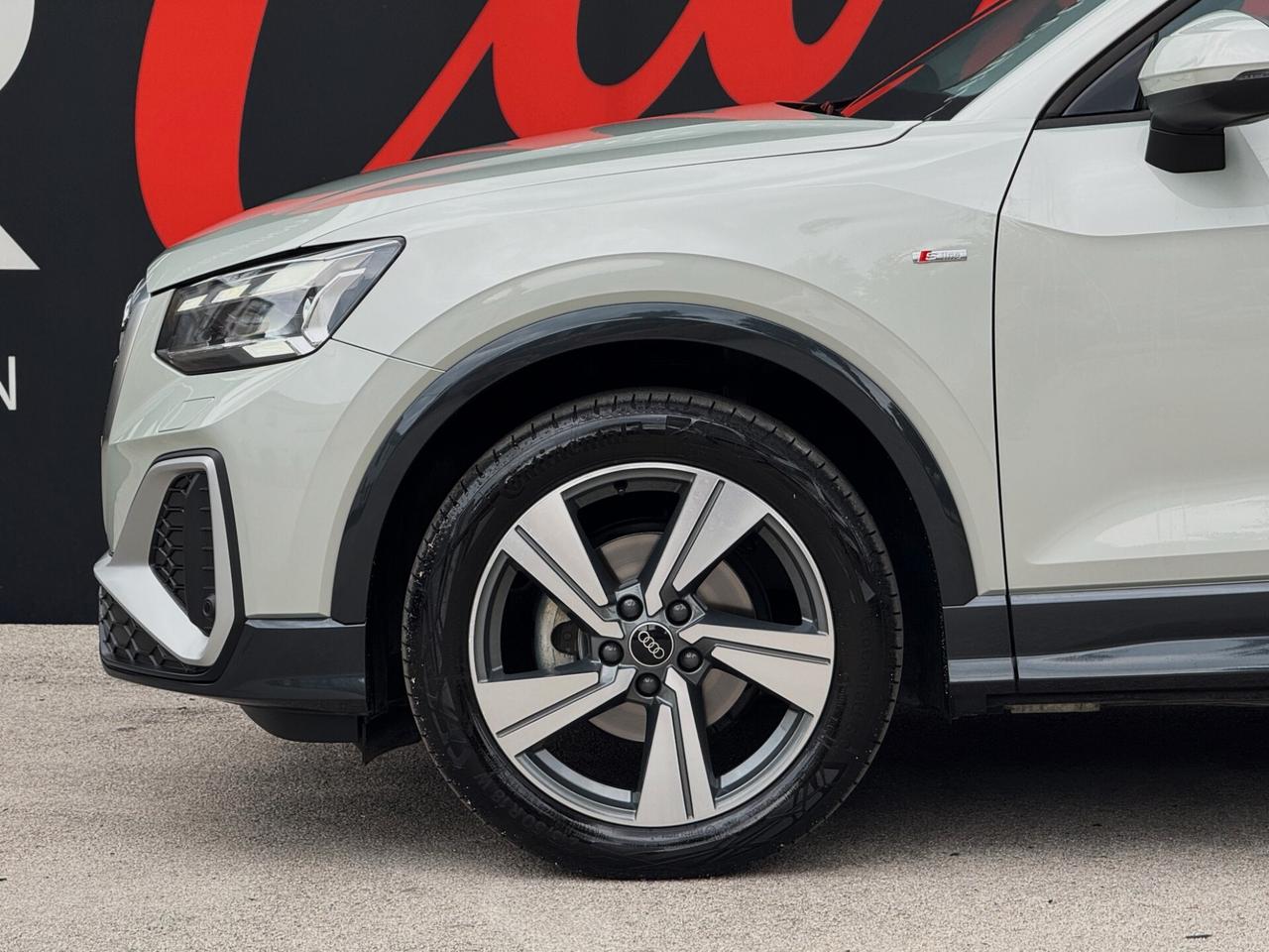 Audi Q2 35 TFSI S line S-tronic 150CV TETTO MATRIX