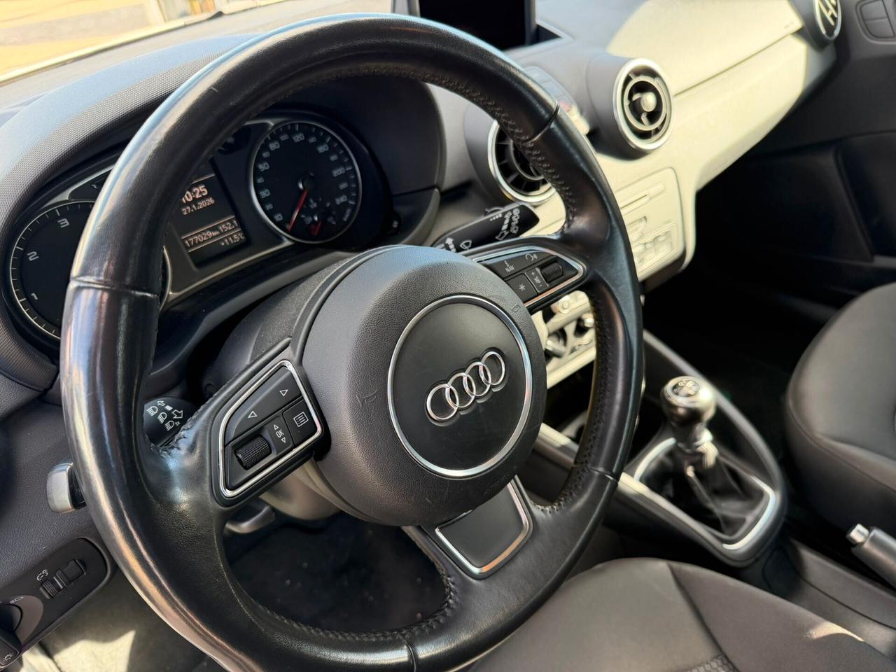 Audi A1 SPB 1.6 TDI S Tronic