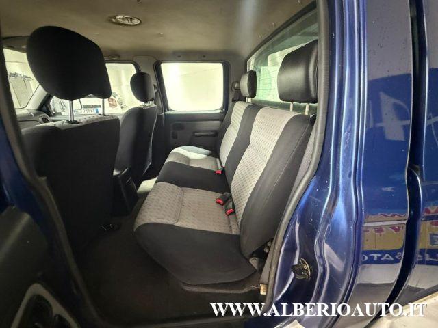 NISSAN Pick Up Pick-up 2.5 TD 4 porte Double Cab Navara