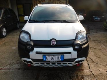 Fiat Panda Cross 1.0 FireFly S&S Hybrid