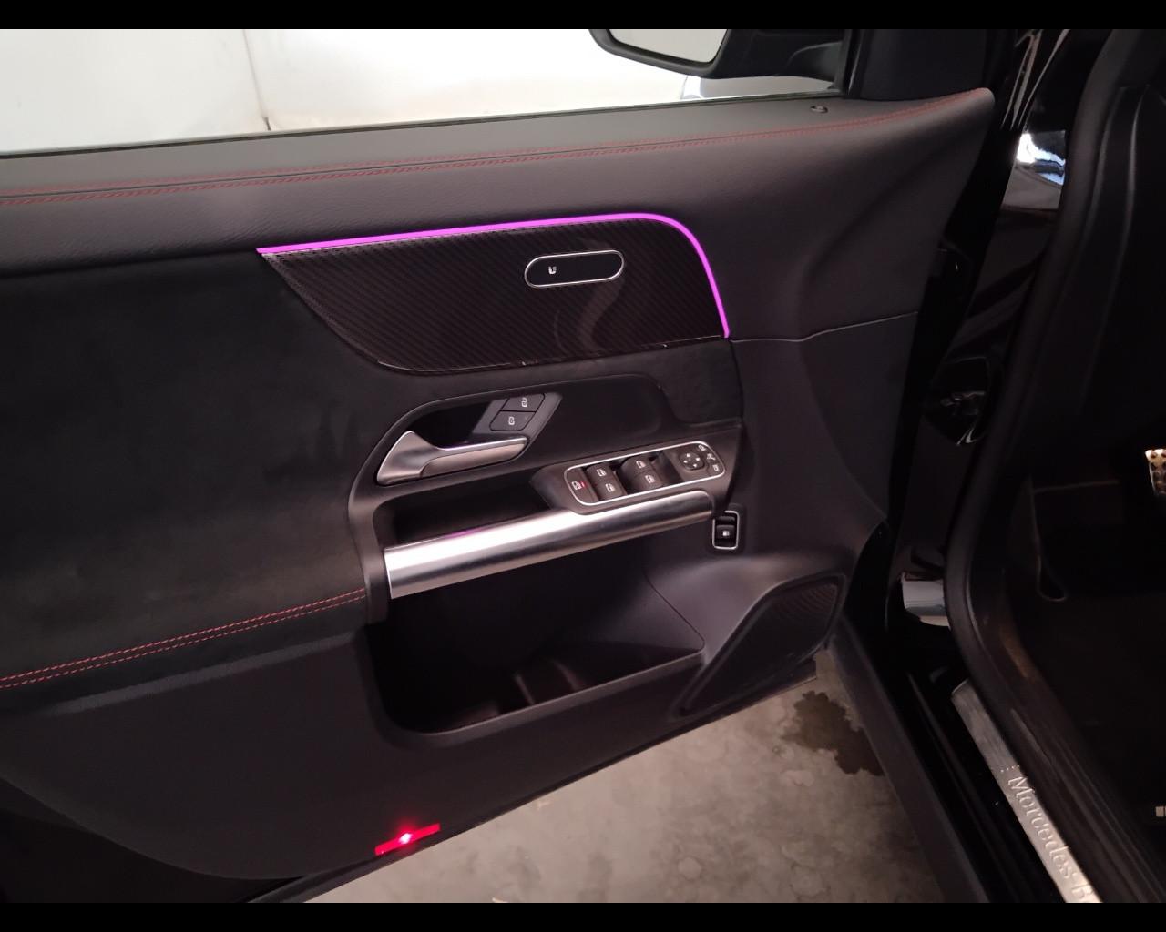 Mercedes-Benz GLA-H247 2020 - GLA 250 e phev (eq-power) Premium auto